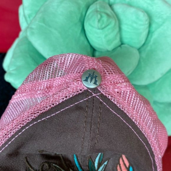 TLC Miami Ink Embroidered Sparrow + Rose Tattoo, Pink Mesh Snapback Trucker Hat - Picture 12 of 12